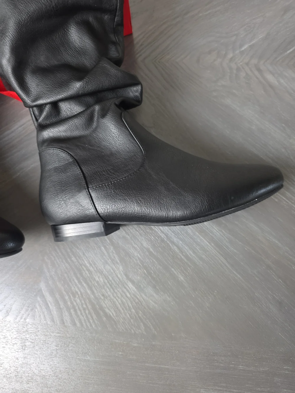 DREAM PAIRS Black Over-the-Knee Slouch Boots Size 8
